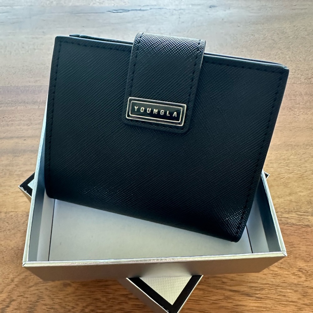 YoungLA Wallet